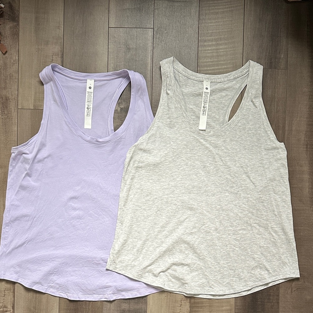 Lululemon Women's love Lavender and Gray Tank Tops